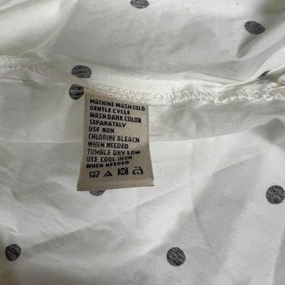 A. Moon Polka Dot Button Down Shirt White Size Small NWT - Picture 8 of 8
